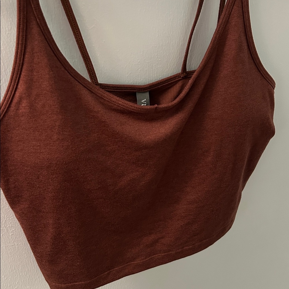 Vuori Double-Strap Sports Bra - Picture 2 of 12